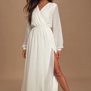NWT LuLu’s Wondrous Water Lilies White Maxi Dress